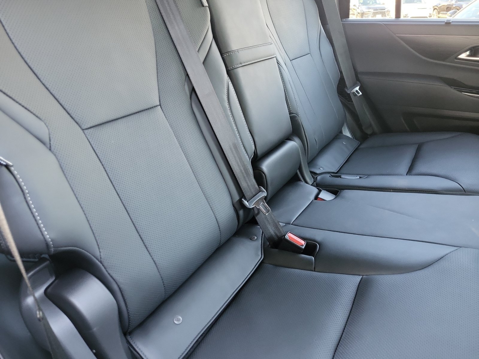 New 2026 Lexus LX 700h Luxury w/ Appearance Package AWD/4WD image 18