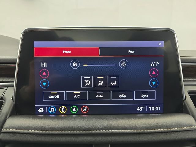 Used 2021 Chevrolet Suburban Premier w/ Premium Package image 32