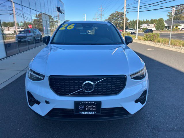 Certified 2026 Volvo XC40 B5 Plus AWD/4WD image 7