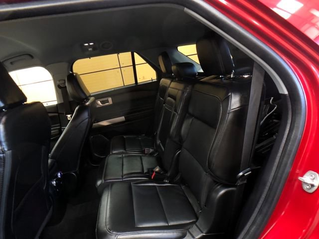 Certified 2022 Ford Explorer Limited w/ Equipment Group 301A image 21