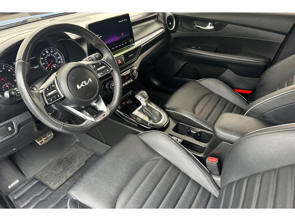 Used 2023 Kia Forte GT-Line w/ GT-Line Premium Package FWD image 10