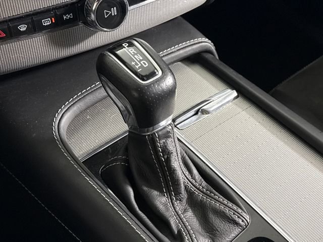 Used 2019 Volvo XC90 T5 R-Design image 31