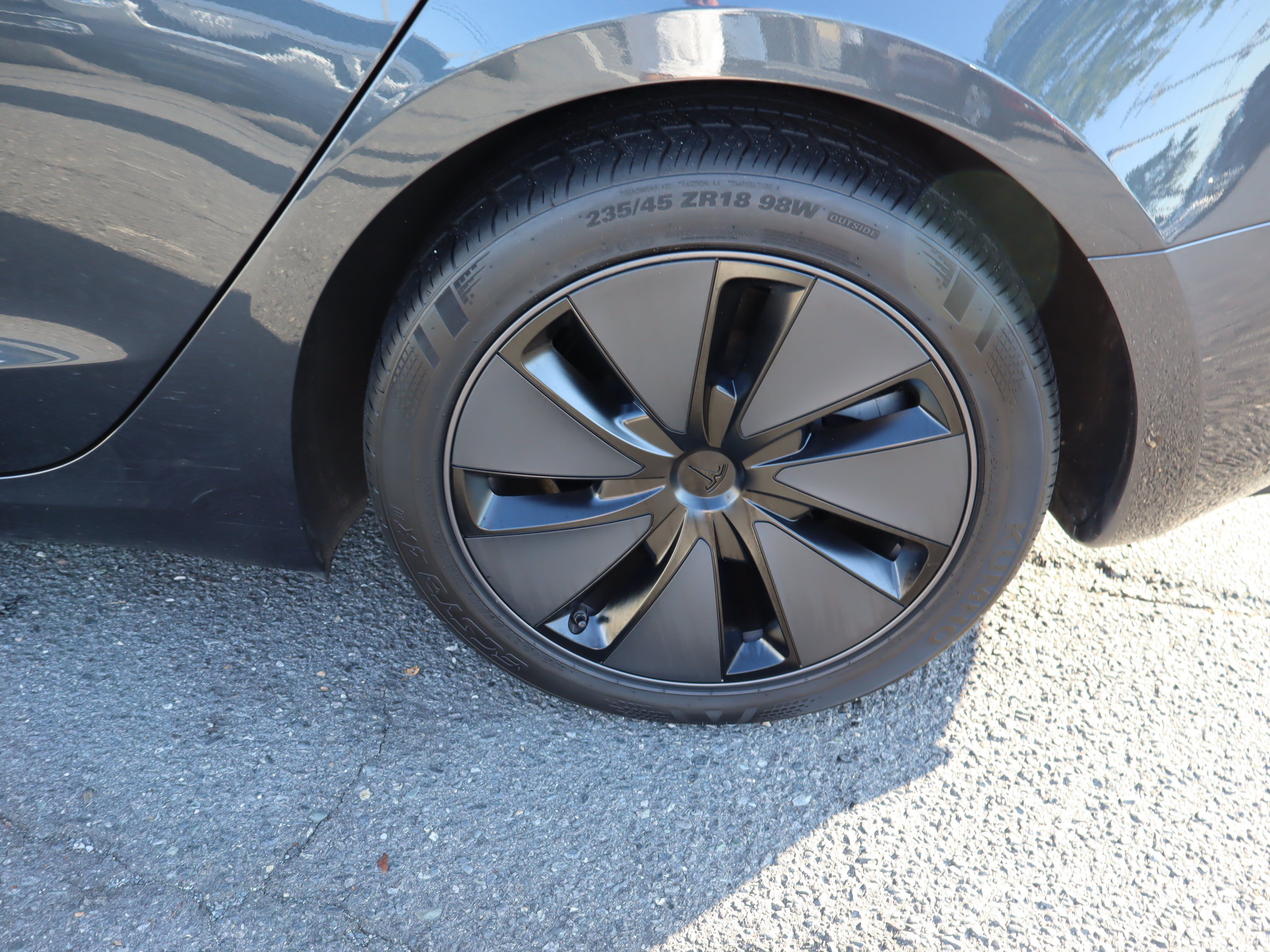 Used 2025 Tesla Model 3 Long Range RWD image 34