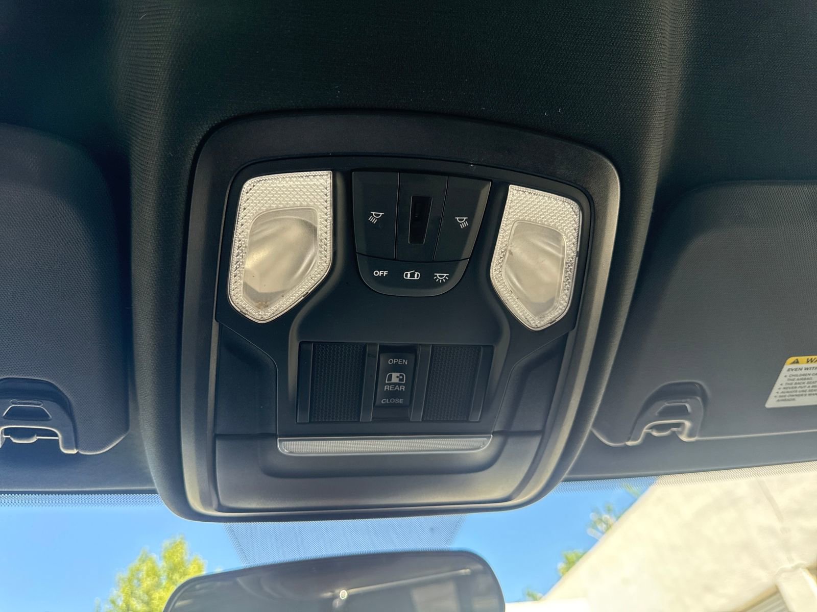 Used 2022 RAM 2500 Tradesman image 21