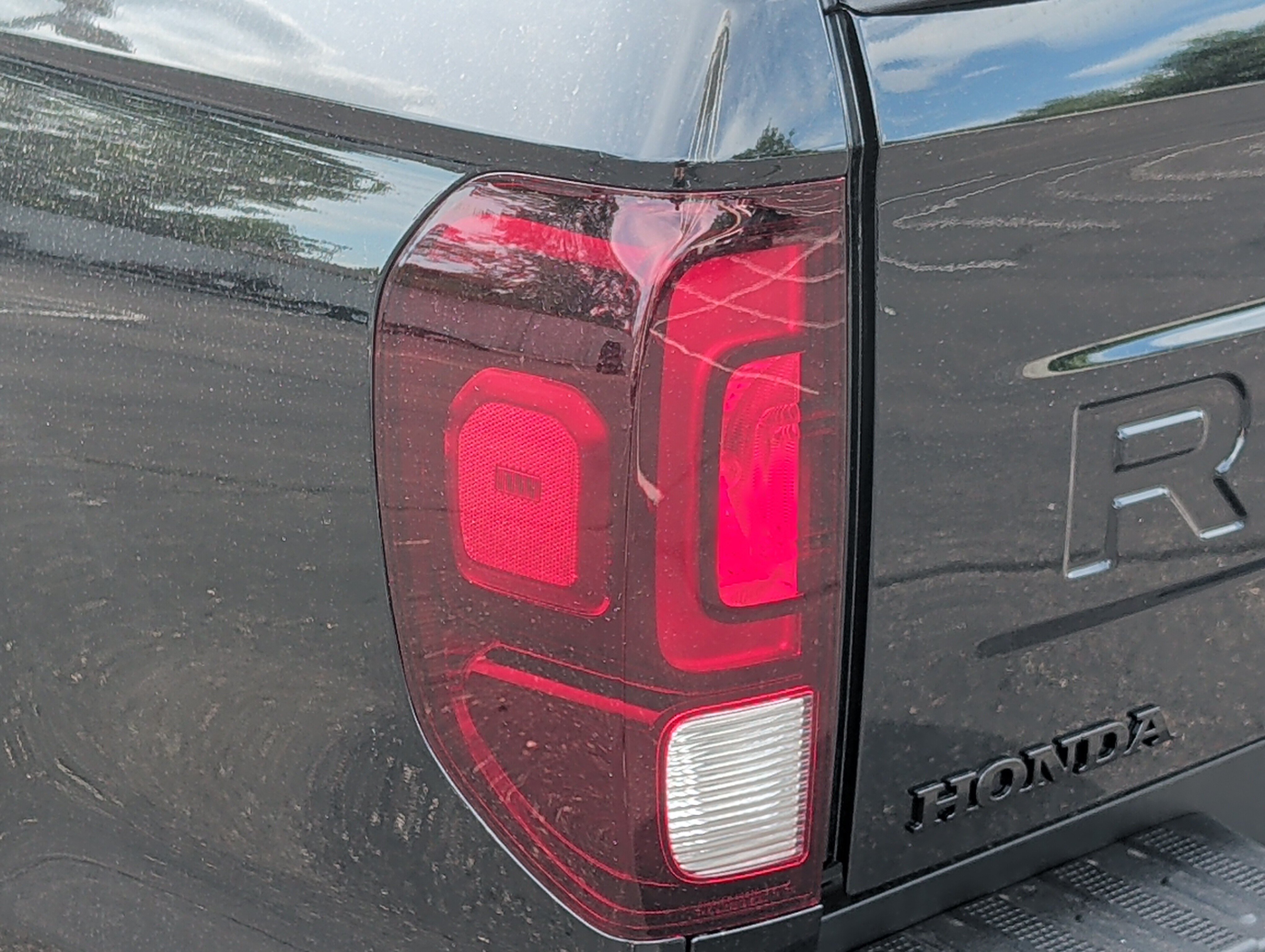 New 2026 Honda Ridgeline Sport image 17