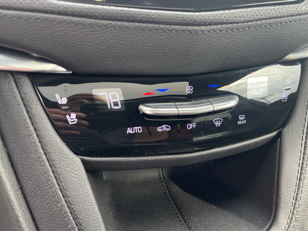Used 2025 Cadillac XT5 Premium Luxury AWD/4WD image 28