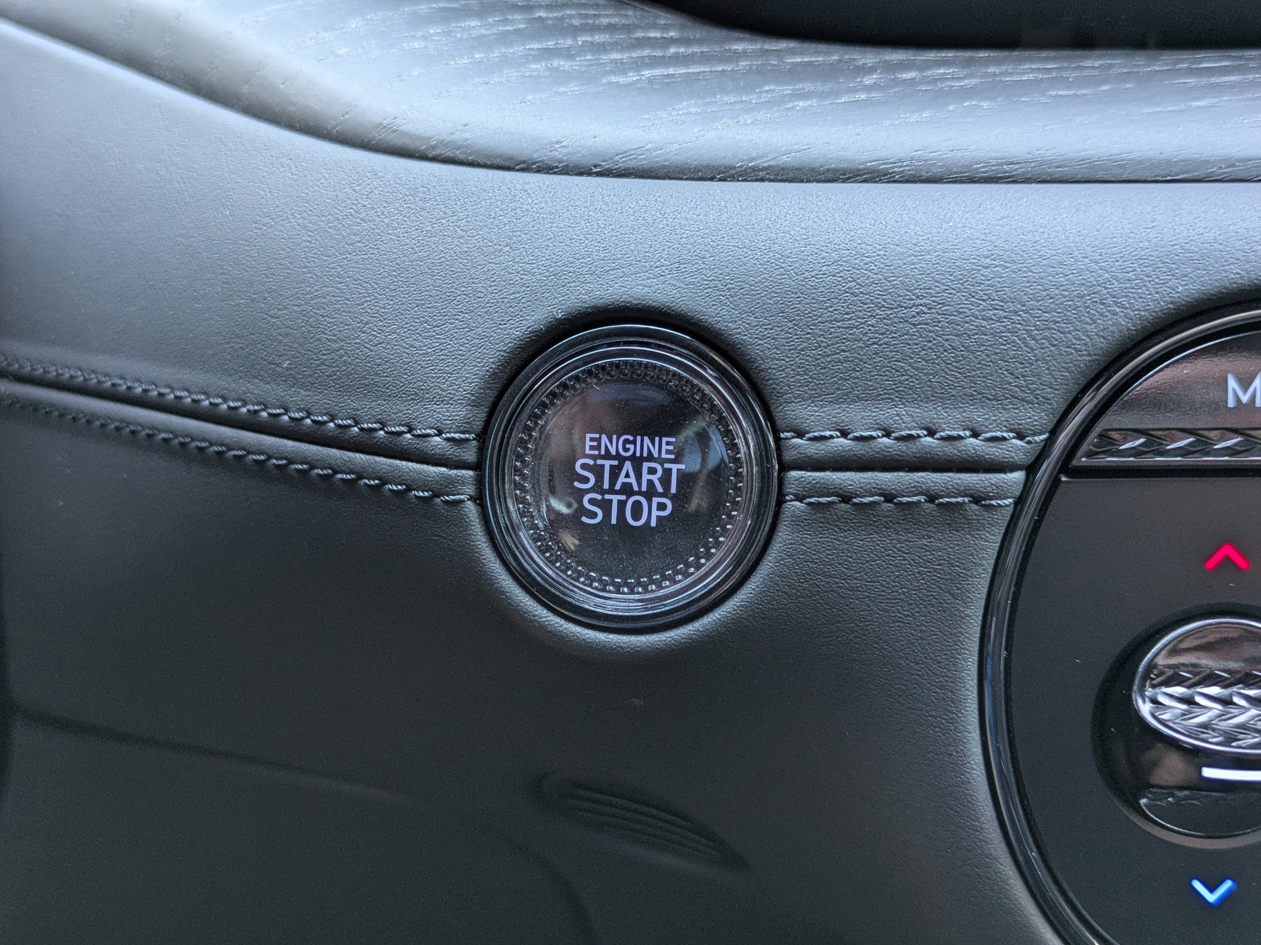 New 2026 Genesis G90 3.5T Prestige image 28