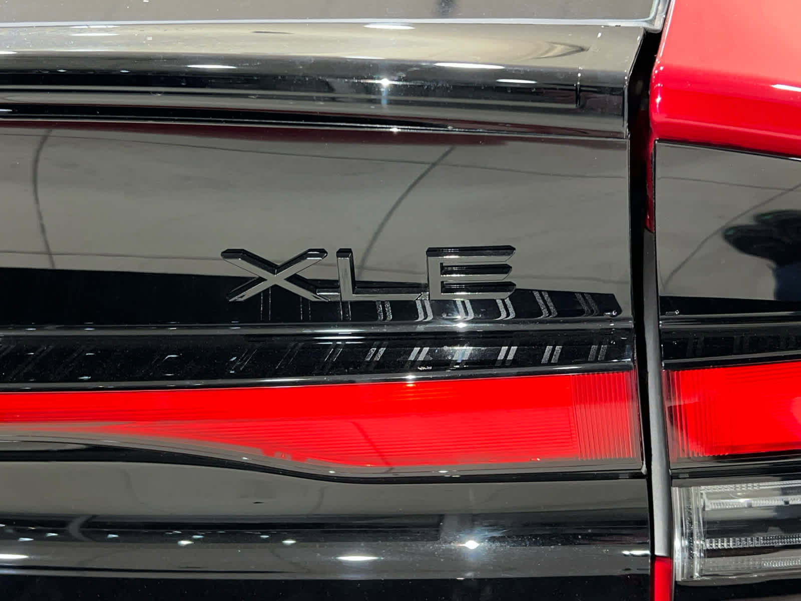 New 2026 Toyota Prius XLE image 9