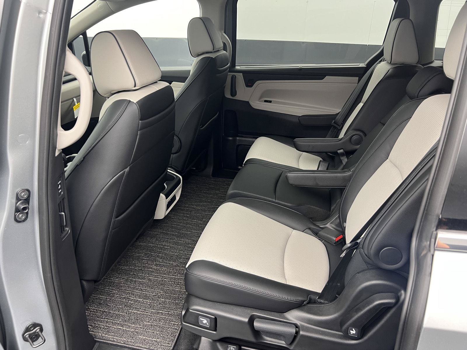 New 2027 Honda Odyssey Elite image 18