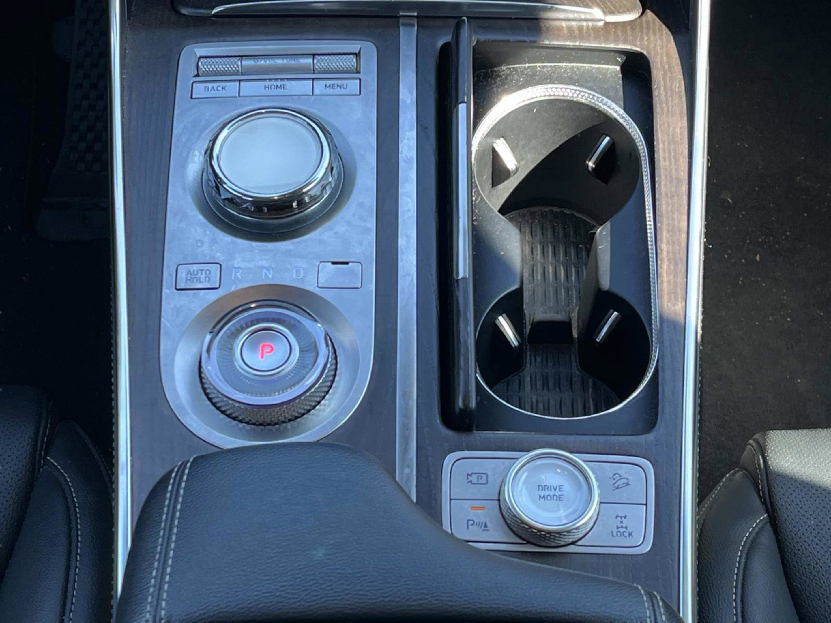 Used 2024 Genesis GV80 2.5T image 14