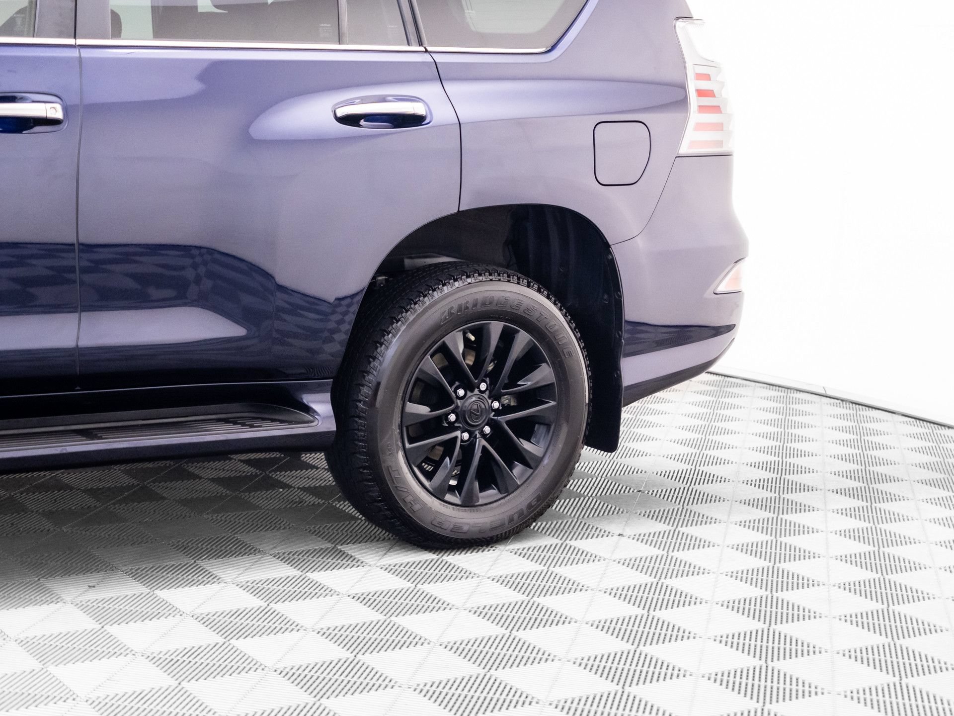 Used 2022 Lexus GX 460 Premium w/ Premium Package AWD/4WD image 33