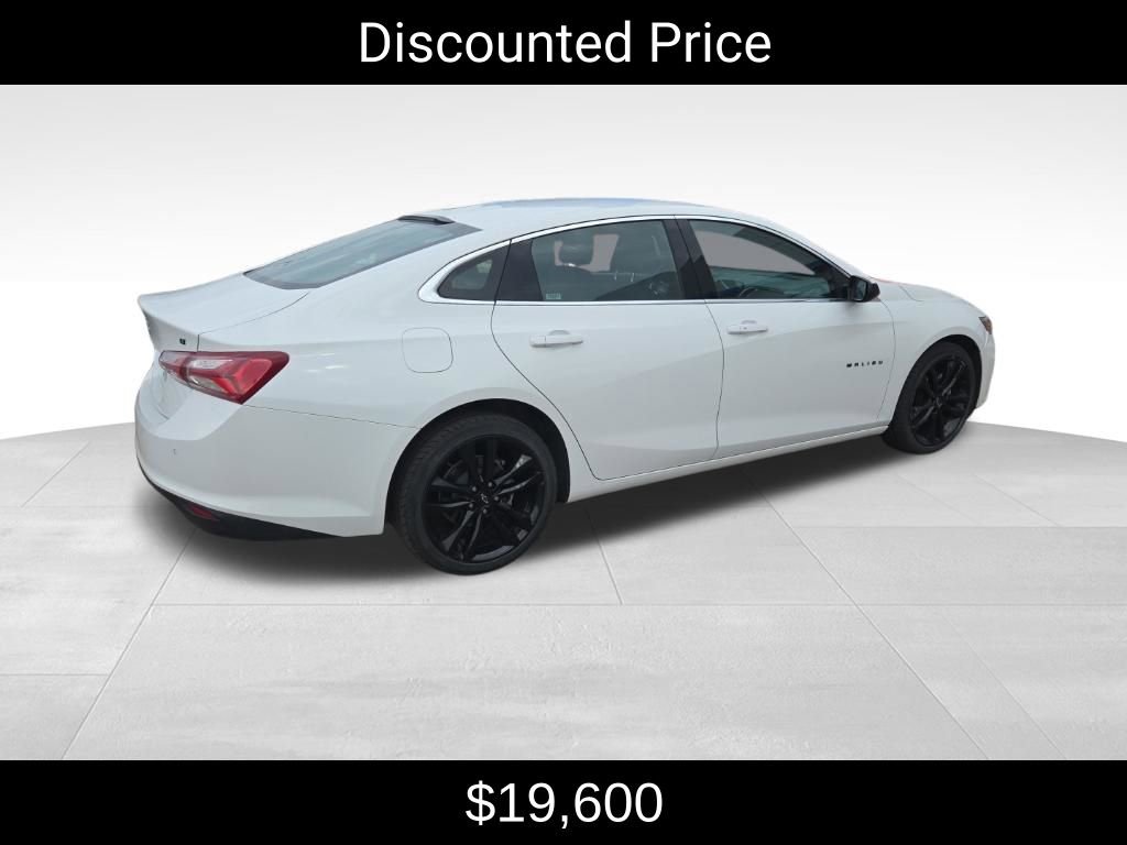 Used 2024 Chevrolet Malibu LT w/ Sport Edition image 3