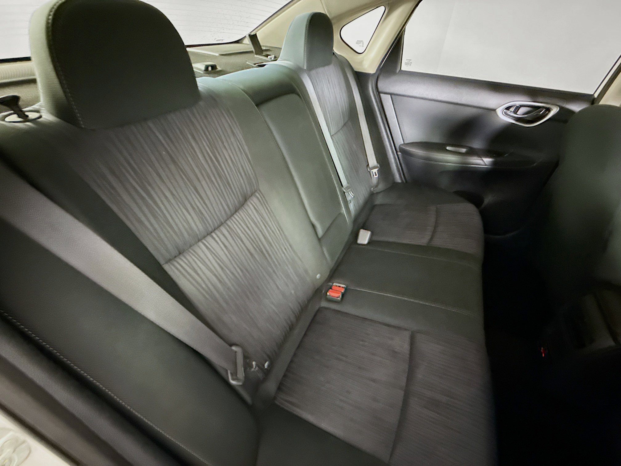 Used 2019 Nissan Sentra SV FWD image 32