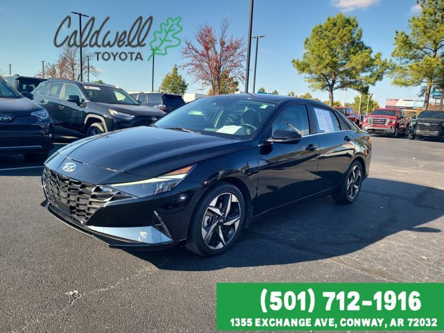Used 2023 Hyundai Elantra Limited image 1
