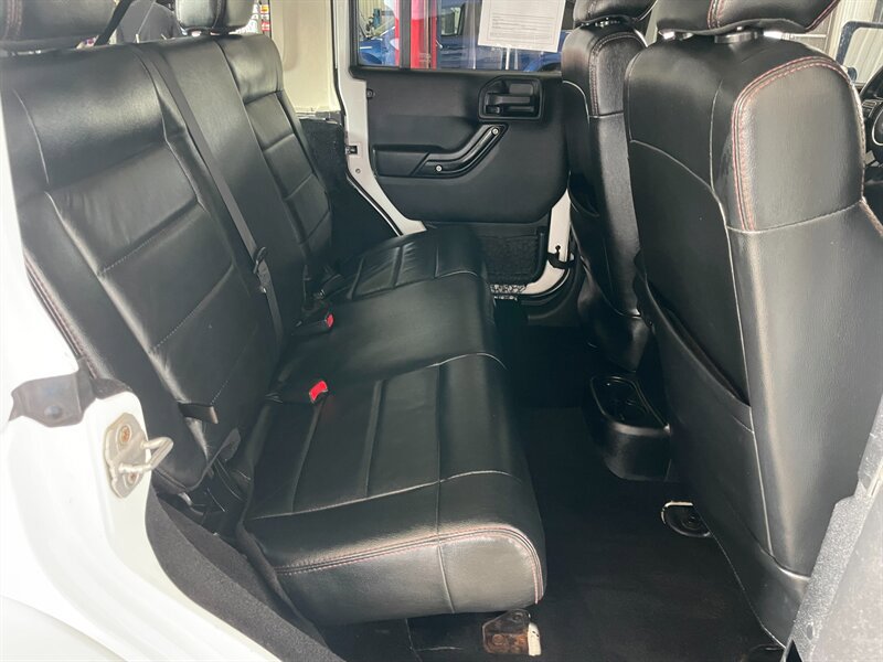 Used 2012 Jeep Wrangler Sahara AWD/4WD image 16
