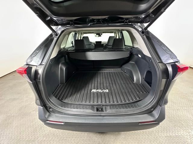 Used 2023 Toyota RAV4 XLE w/ Convenience Package AWD/4WD image 13