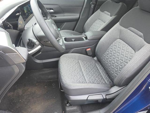 New 2026 Nissan Kicks SV w/ SV Premium Package AWD/4WD image 23