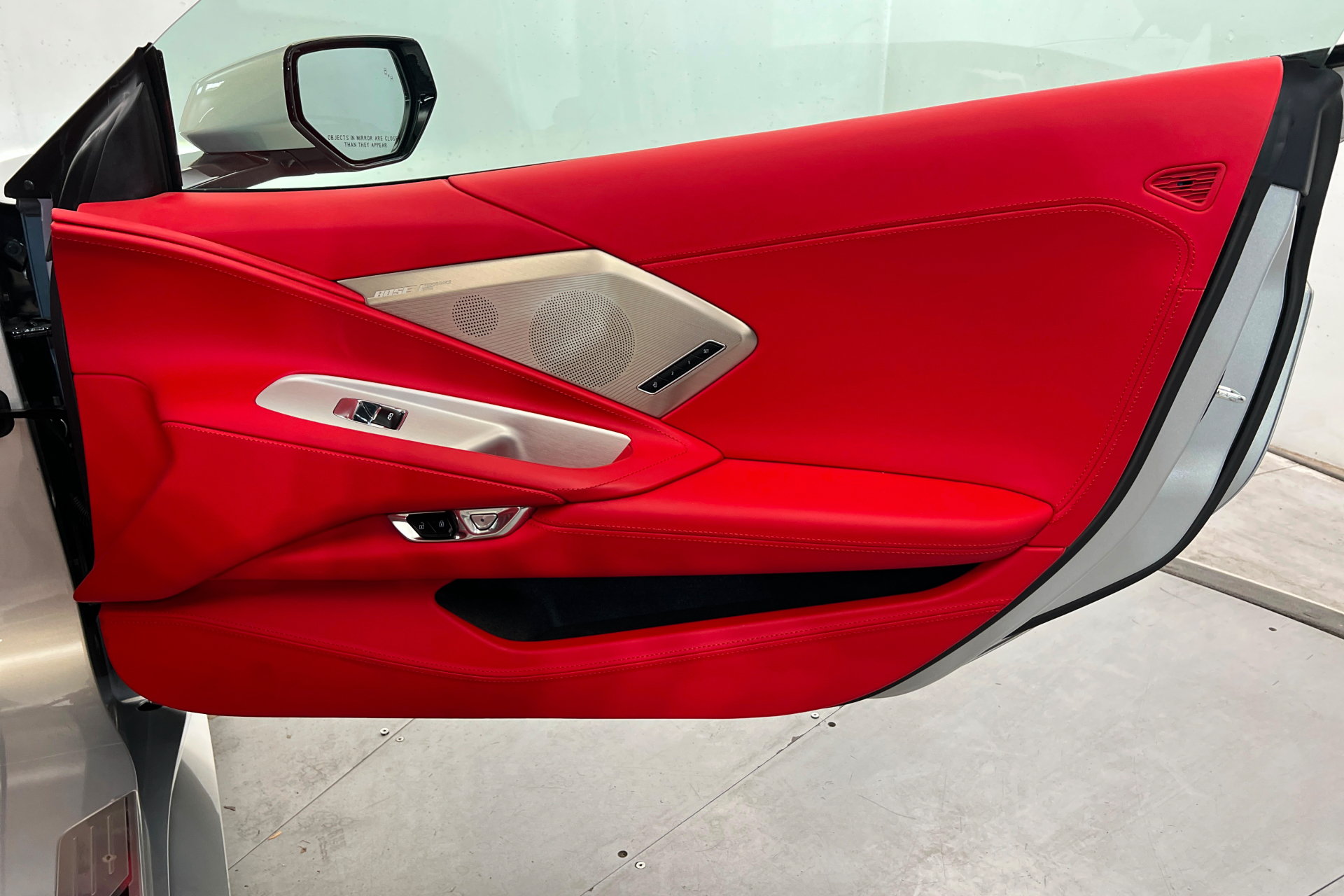 Used 2023 Chevrolet Corvette Stingray Premium Conv w/ Z51 Performance Package RWD image 15