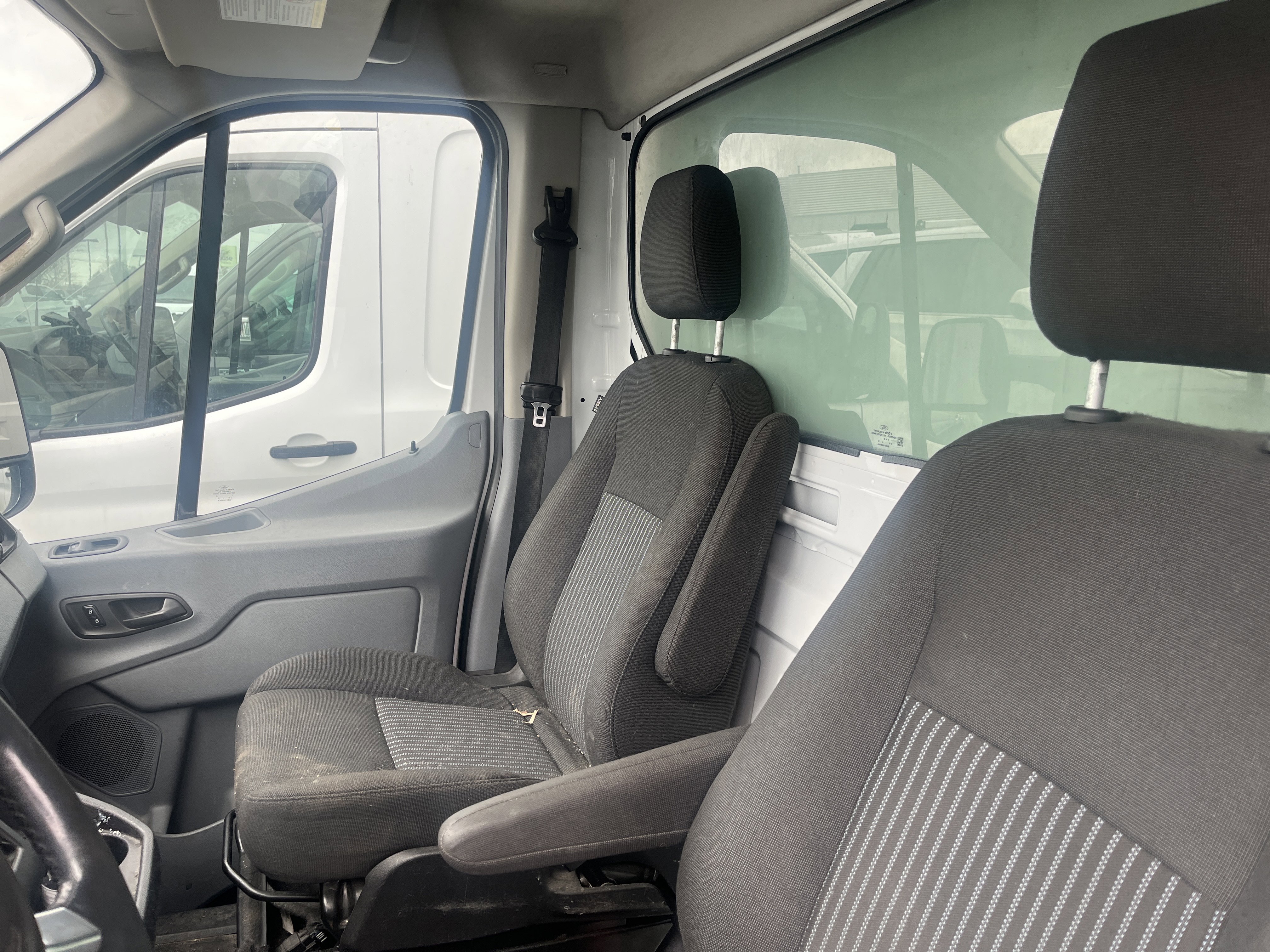 Used 2016 Ford Transit 350 156 DRW w/ Exterior Upgrade Package RWD image 12