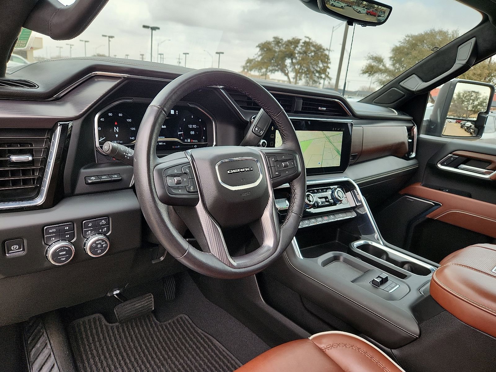 Used 2025 GMC Sierra 2500 Denali Ultimate image 15