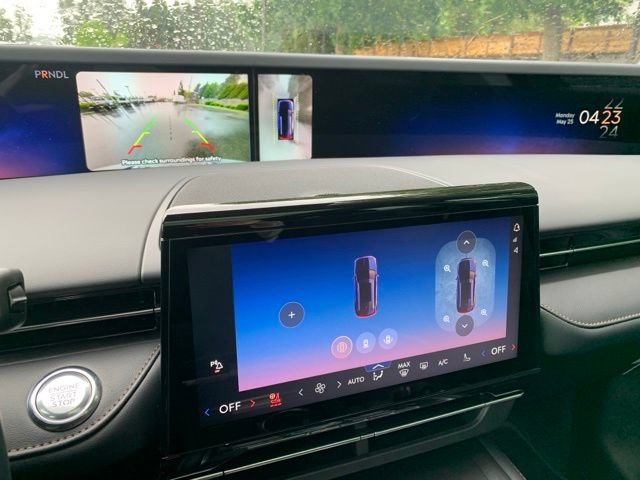 New 2026 Lincoln Nautilus Reserve AWD/4WD image 21