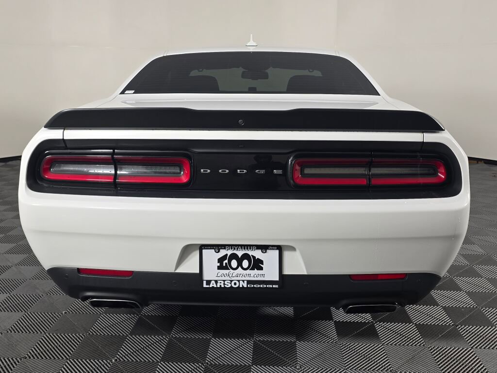 Used 2018 Dodge Challenger R/T Scat Pack w/ Driver Convenience Group image 6