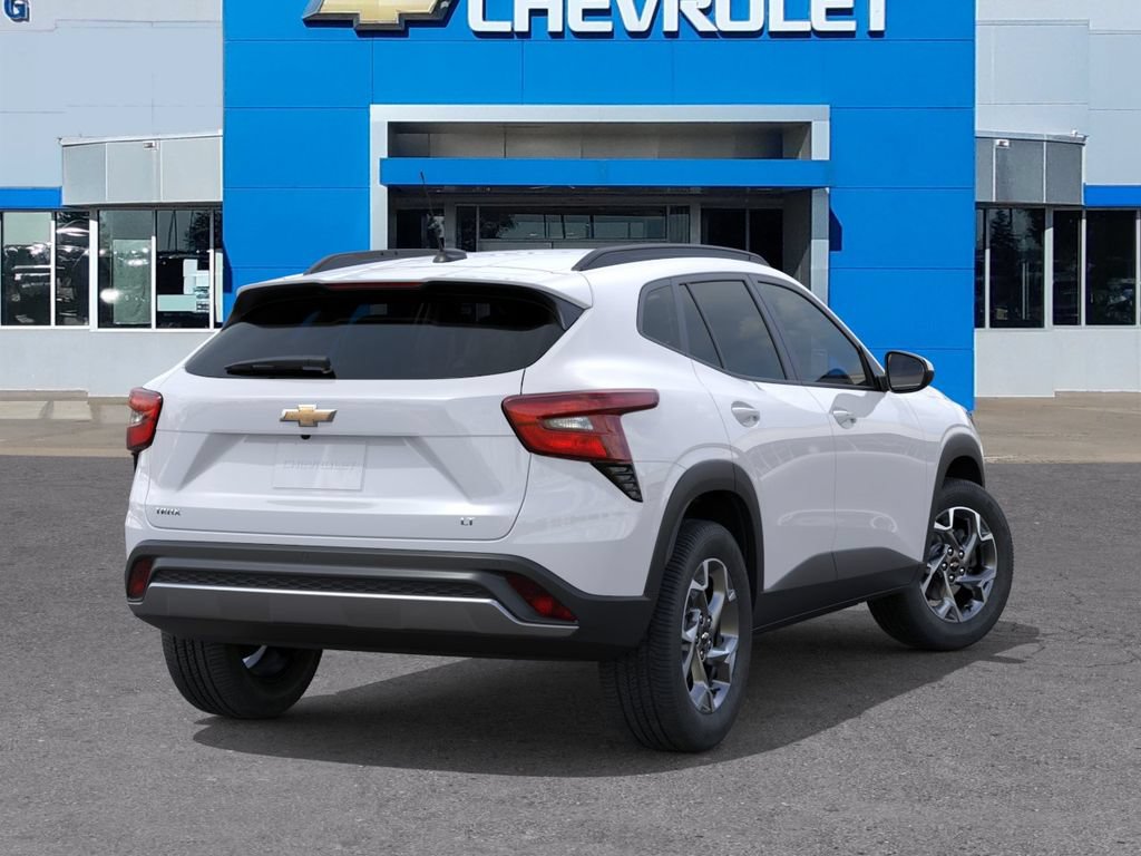 New 2026 Chevrolet Trax LT w/ Sunroof Package FWD image 4