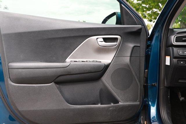 Used 2019 Kia Niro LX FWD image 22