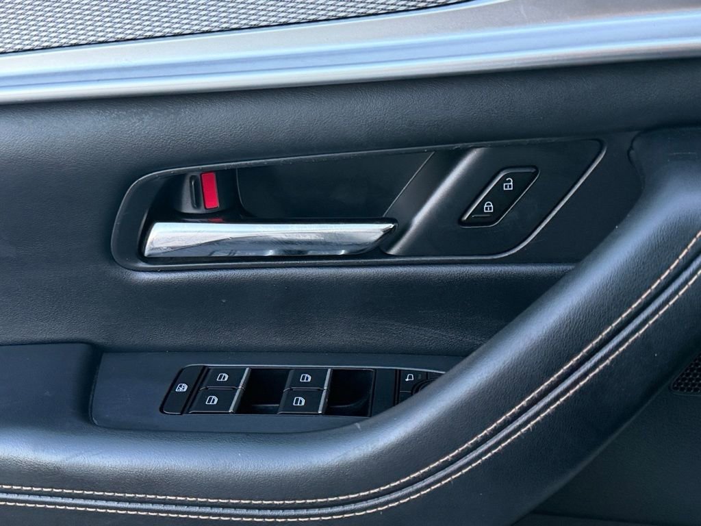 Used 2024 MAZDA CX-90 3.3 Turbo w/ Preferred Plus image 17