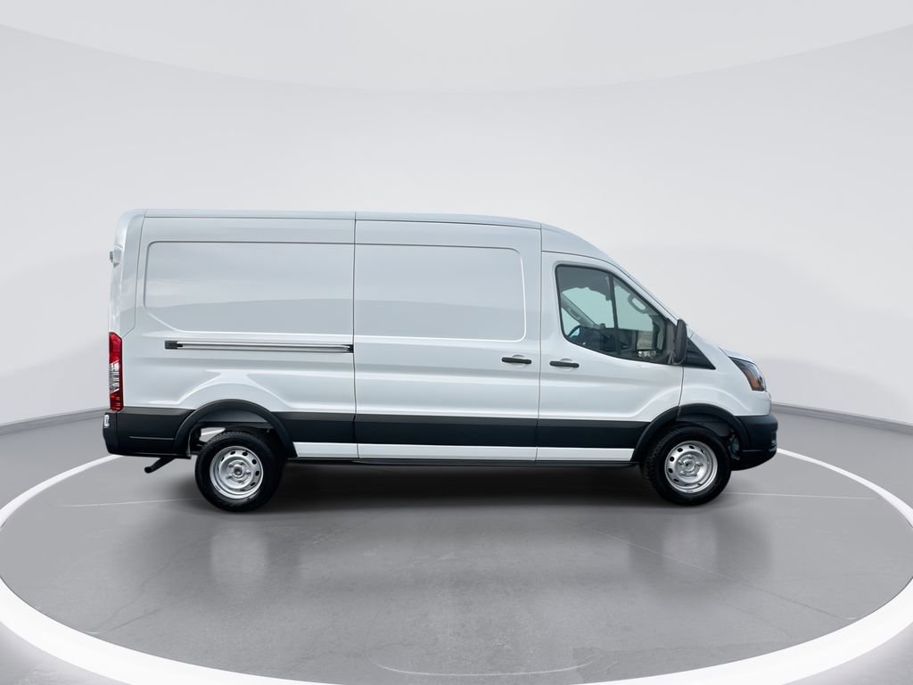 New 2026 Ford Transit 250 148 Medium Roof image 9