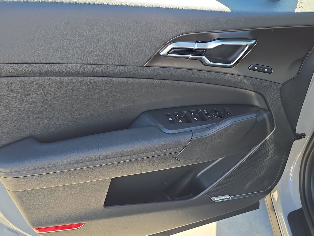 New 2026 Kia Sportage SX FWD image 20