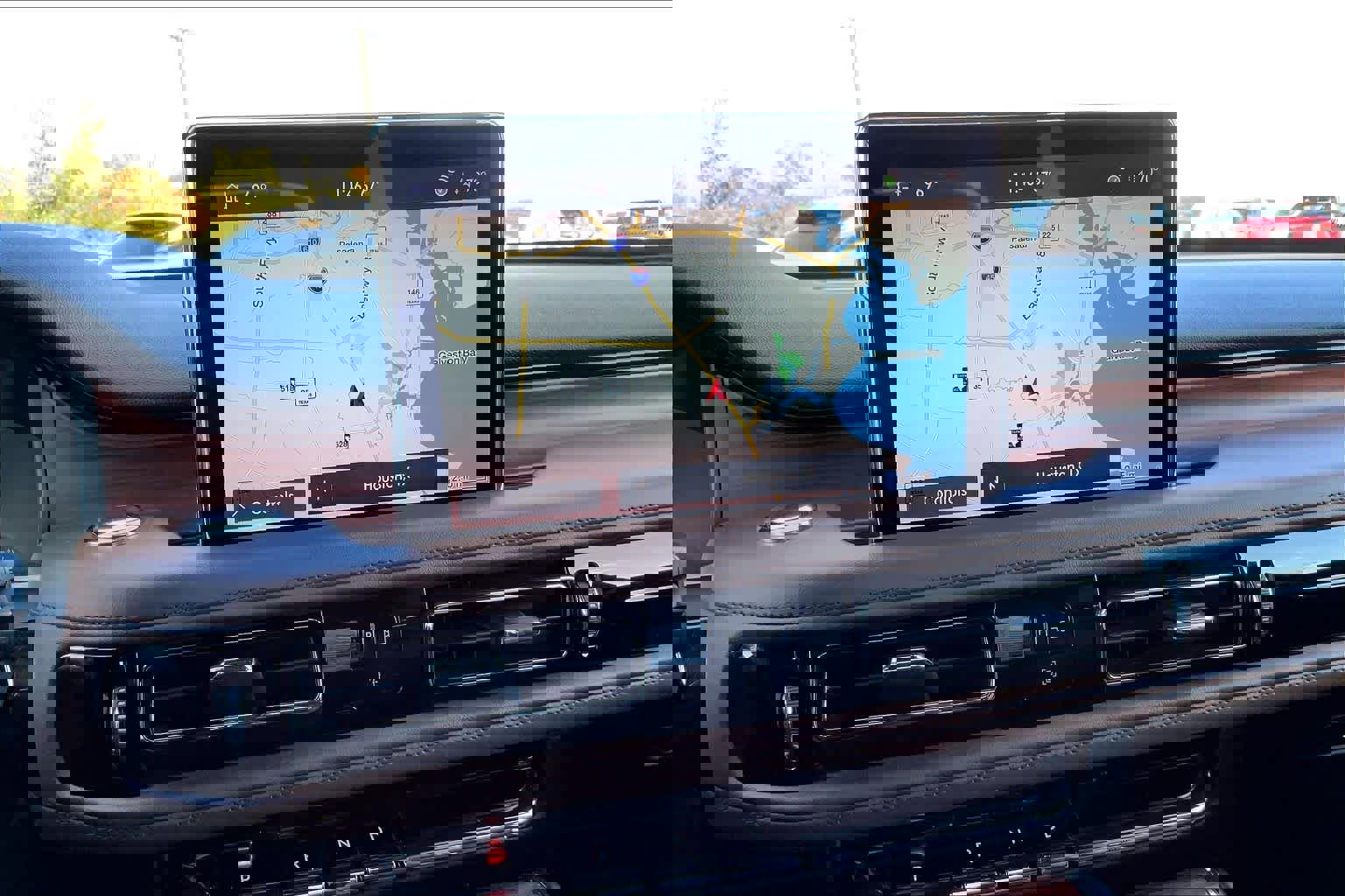 Used 2022 Lincoln Aviator Reserve w/ Elements Package Plus image 34