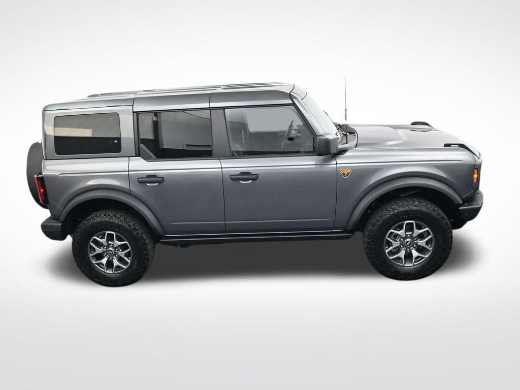 Used 2025 Ford Bronco Badlands AWD/4WD image 28