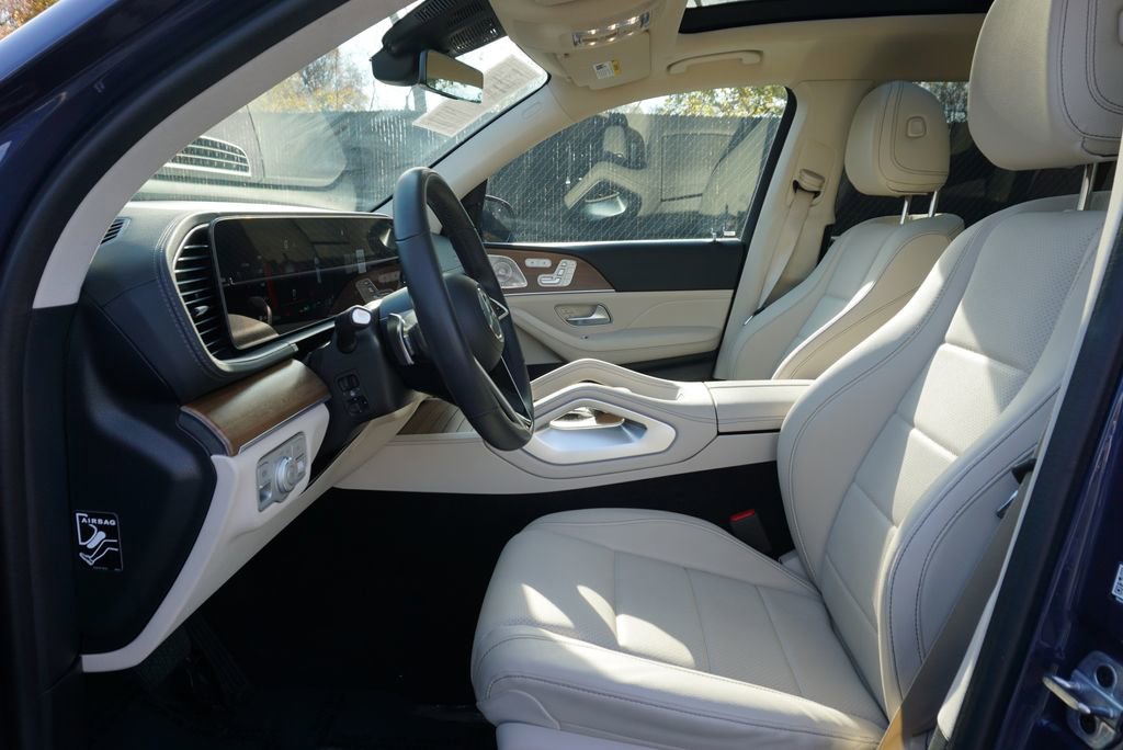 Certified 2024 Mercedes-Benz GLS 450 4MATIC image 9