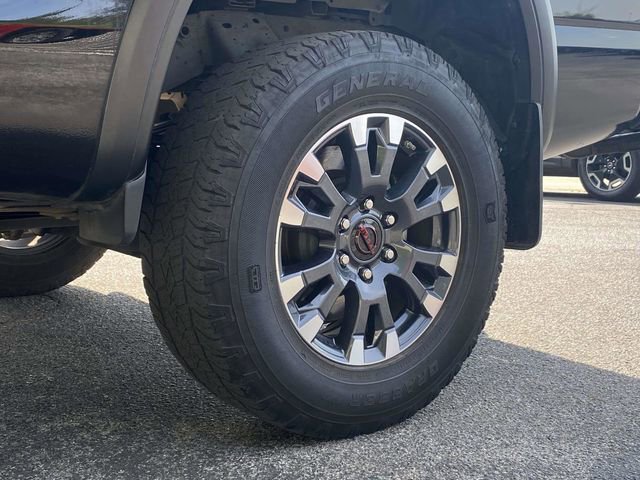 Used 2023 Nissan Titan PRO-4X image 11