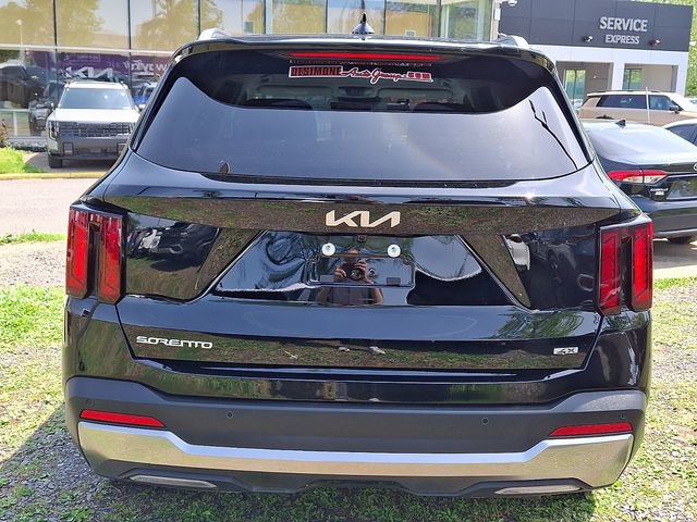 Certified 2026 Kia Sorento EX AWD/4WD image 5