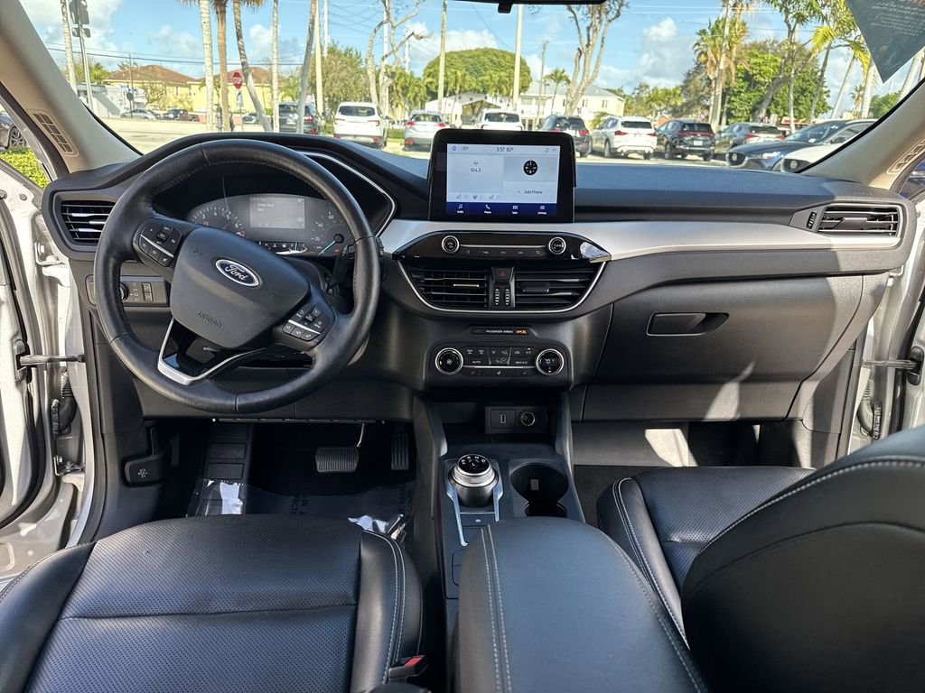 Used 2020 Ford Escape SEL image 38