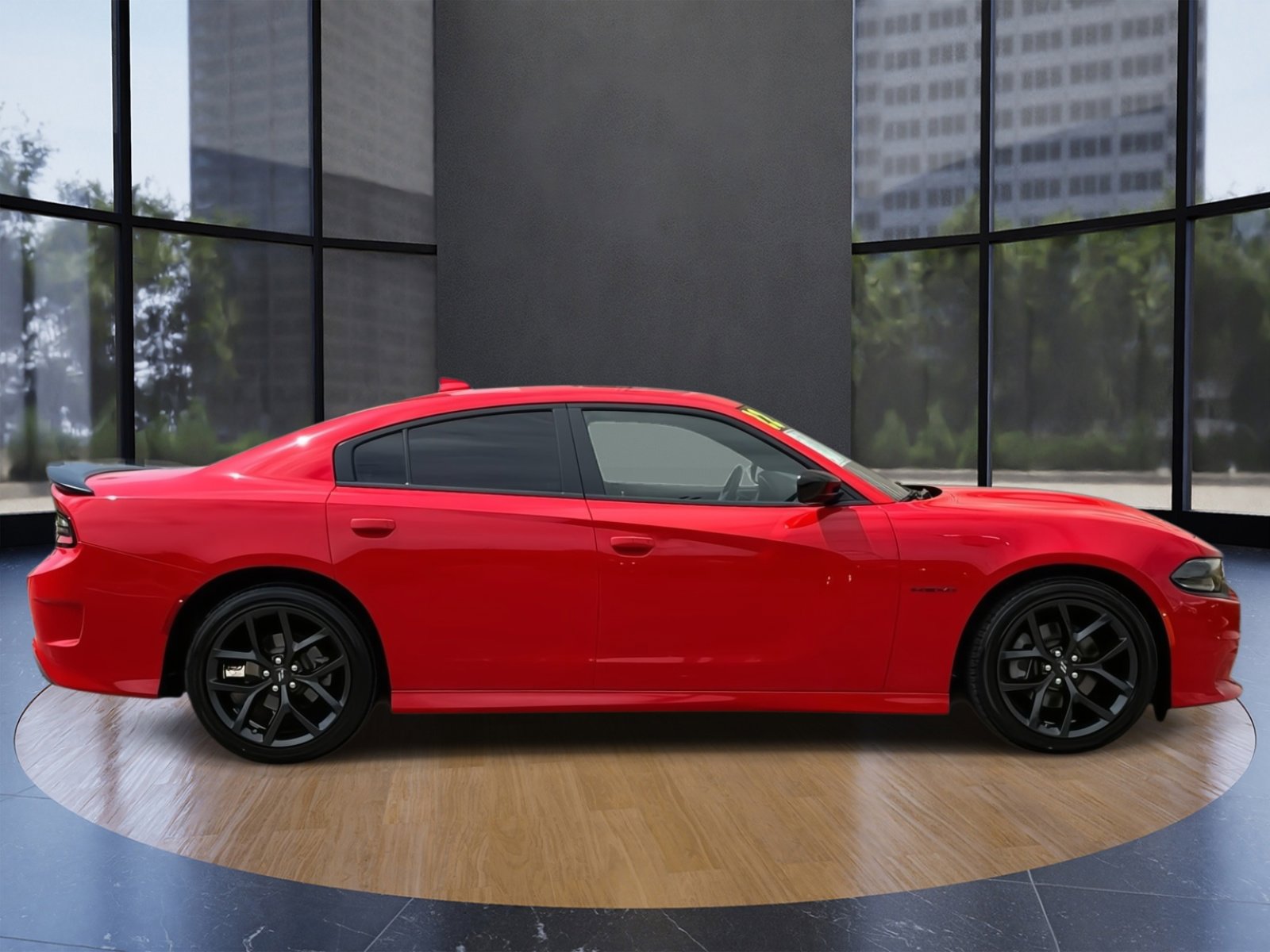 Used 2022 Dodge Charger R/T w/ Blacktop Package image 2