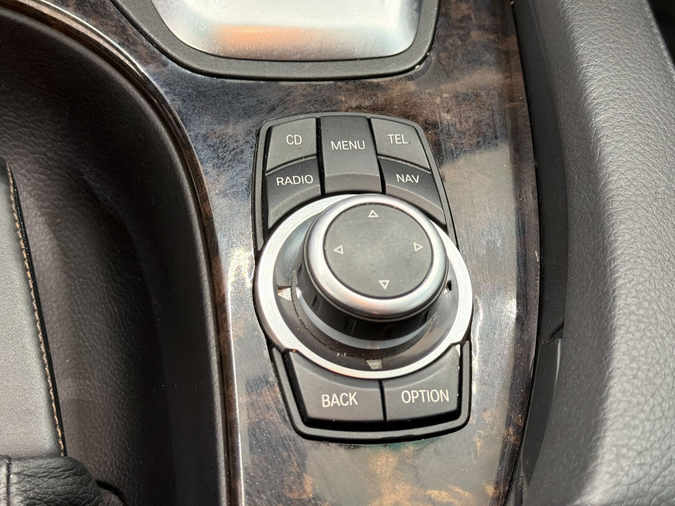Used 2009 BMW 528i xDrive Sedan AWD/4WD image 18