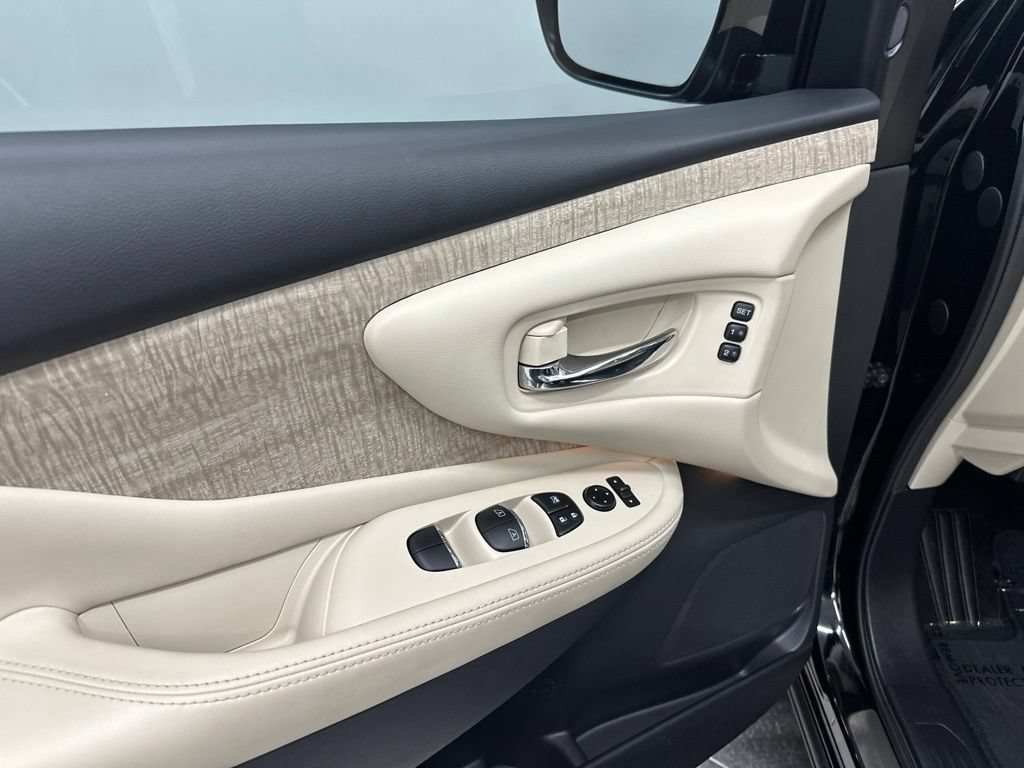 Used 2023 Nissan Murano SL w/ SL Moonroof Package FWD image 15