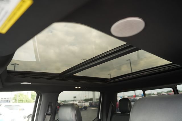 Used 2022 Ford F150 Raptor w/ Equipment Group 801A High AWD/4WD image 10