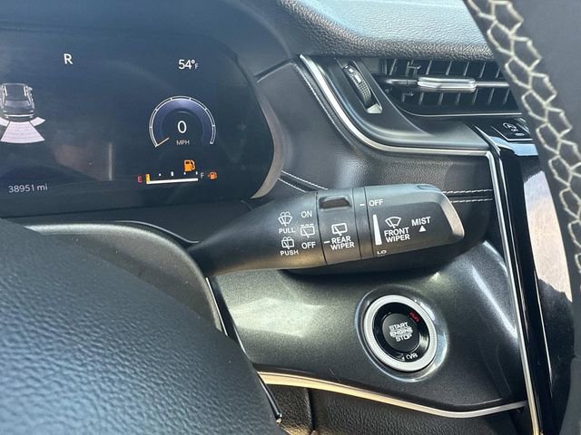 Used 2023 Jeep Grand Cherokee Altitude image 37