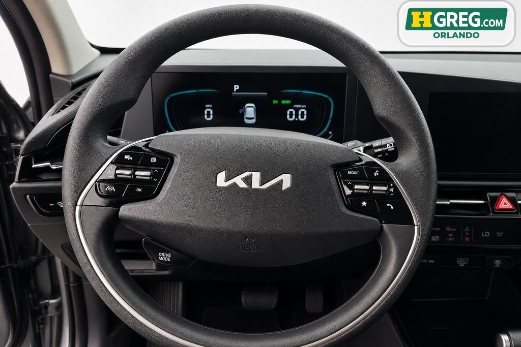 Used 2026 Kia Niro LX FWD image 11