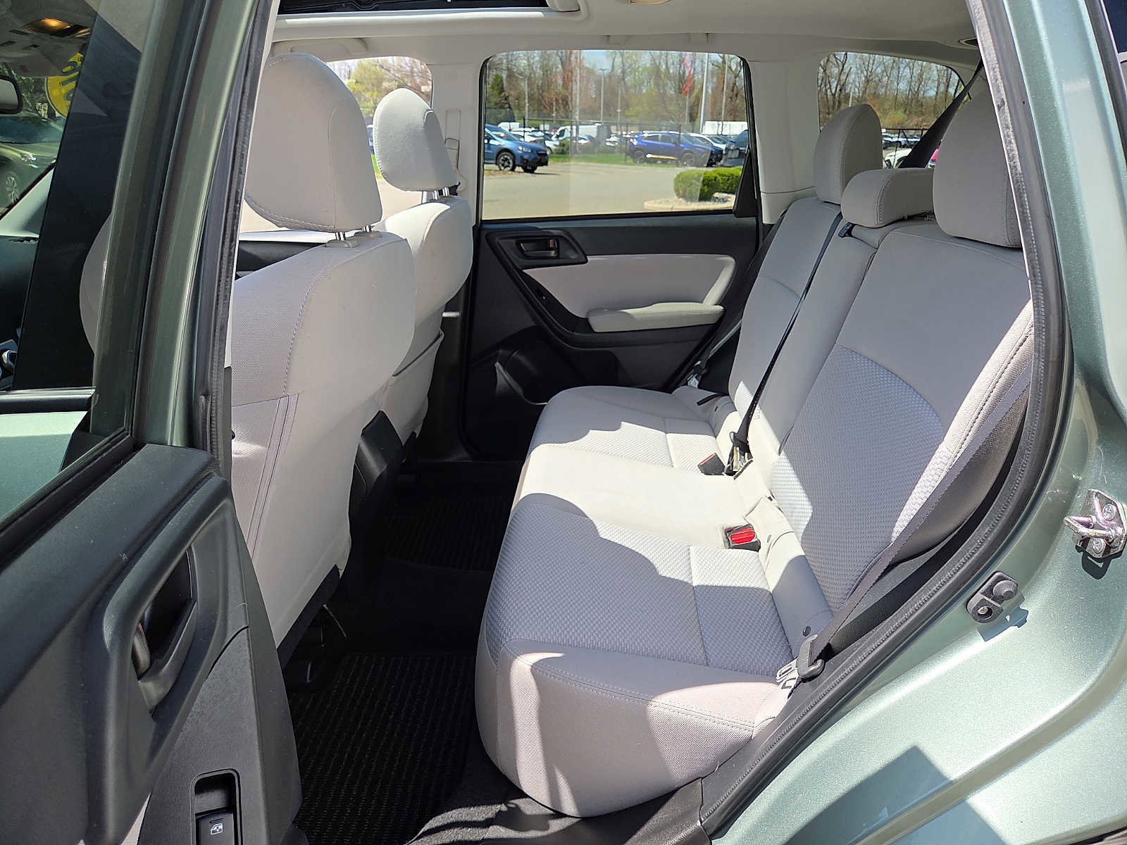 Used 2016 Subaru Forester 2.5i Premium image 11