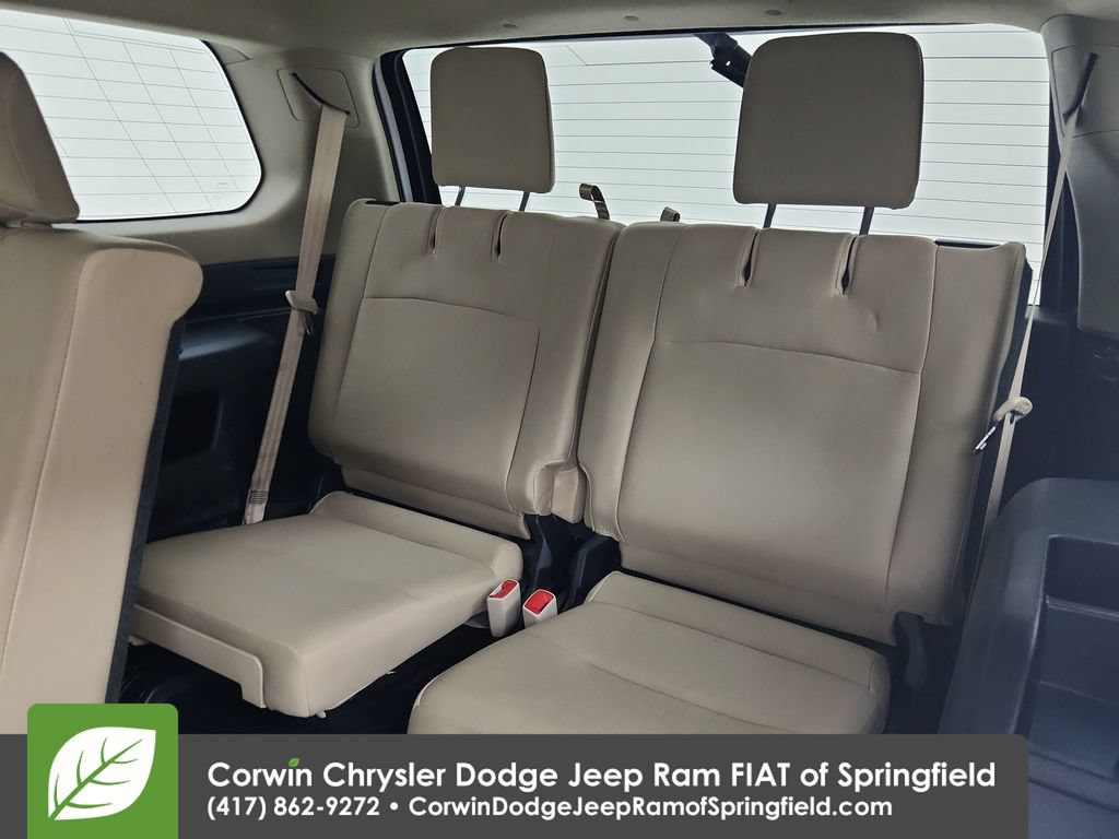 Used 2018 Toyota 4Runner SR5 RWD image 30