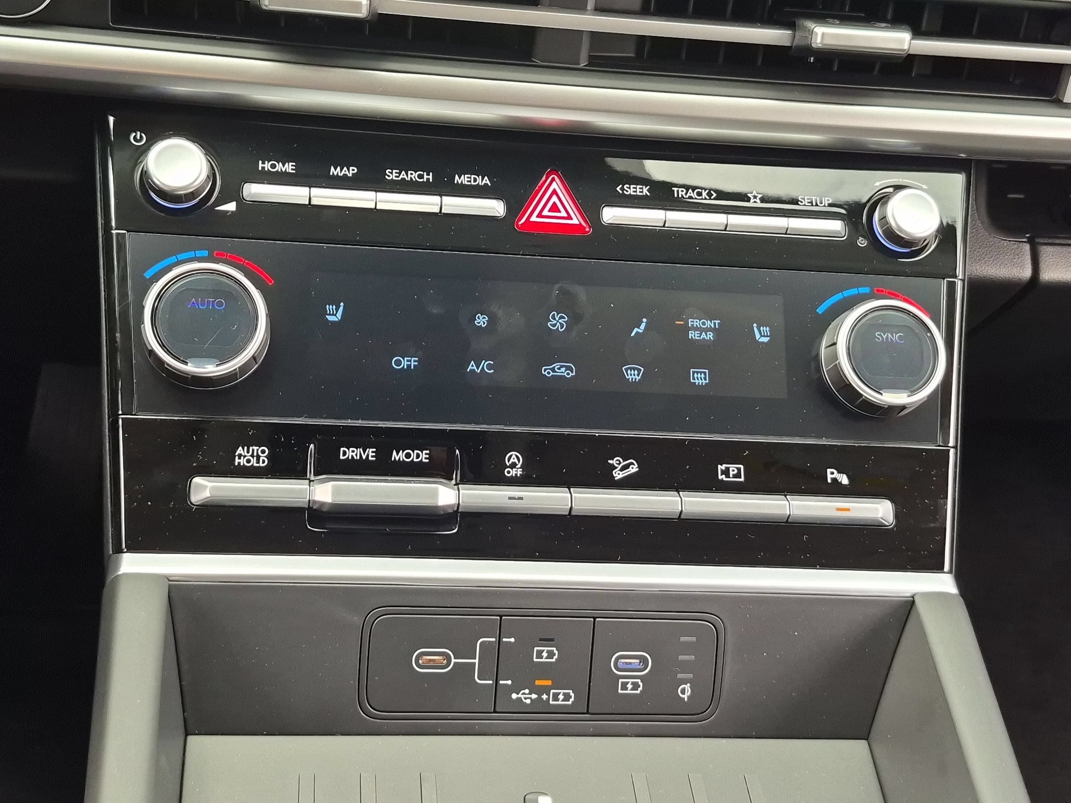 New 2026 Hyundai Santa Fe SEL w/ Tow & Go Package FWD image 22