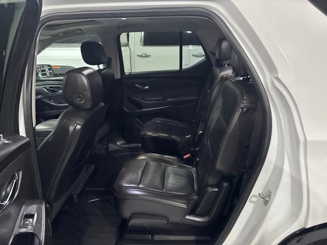 Used 2021 Chevrolet Traverse Premier w/ Redline Edition AWD/4WD image 32