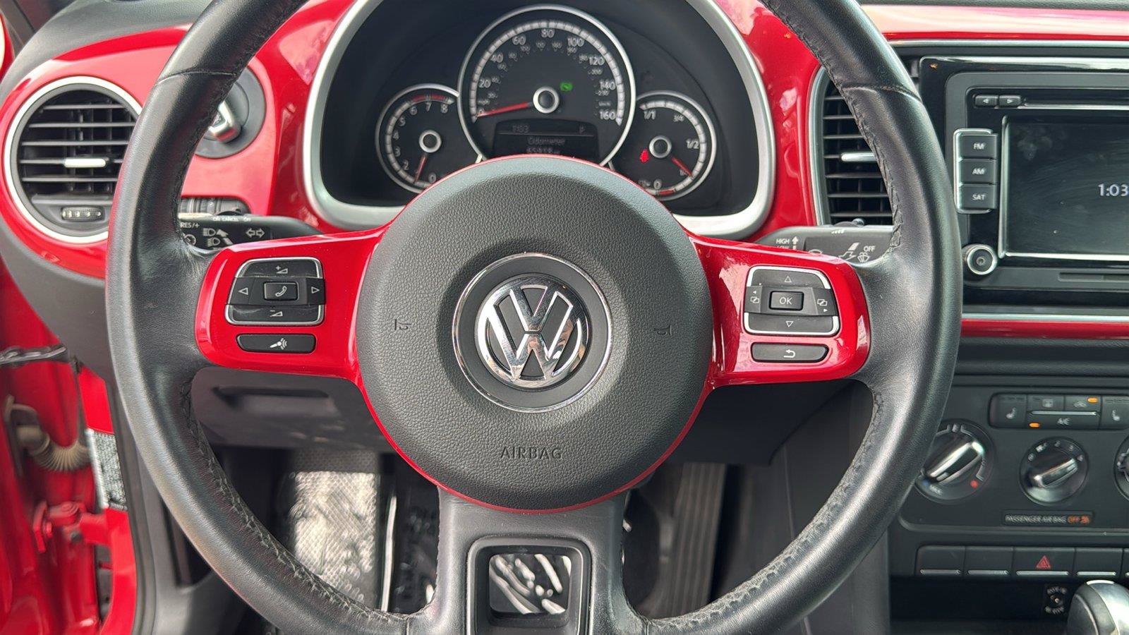 Used 2015 Volkswagen Beetle 1.8T FWD image 12