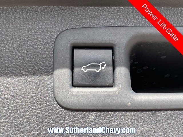 Used 2022 Toyota Highlander XLE AWD/4WD image 49