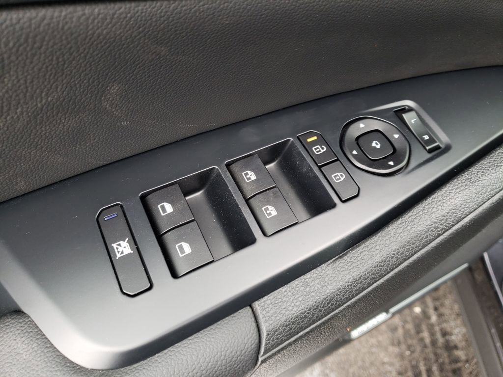 New 2026 Kia Sportage X-Line w/ X-Line Technology Package AWD/4WD image 18
